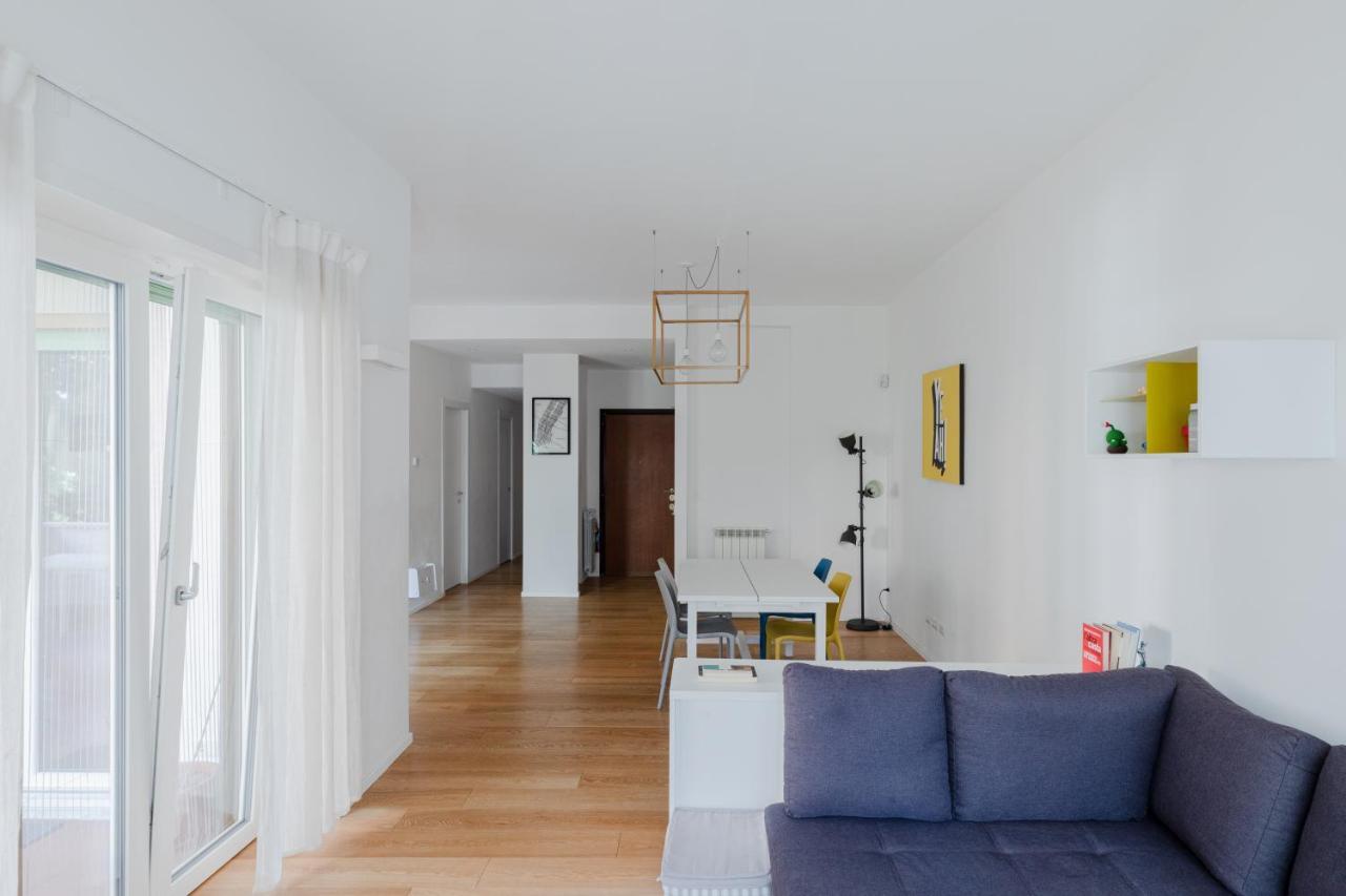 Stupendo Appartamento In Quartiere Residenziale Rome Luaran gambar