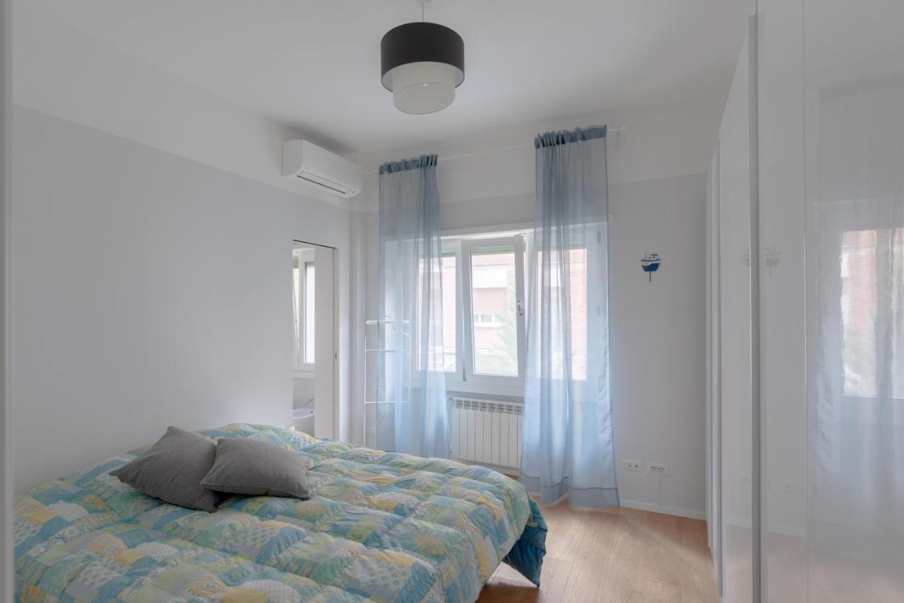 Stupendo Appartamento In Quartiere Residenziale Rome Luaran gambar